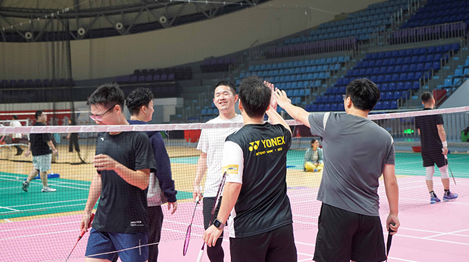 羽林爭(zhēng)霸 賽出華芳 士蘭微電子舉辦羽毛球雙打?qū)官?>
													</div>	
						<div   id=