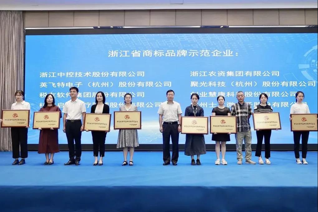 16336742635675113CiK.jpg 16336742635675113CiK.jpg