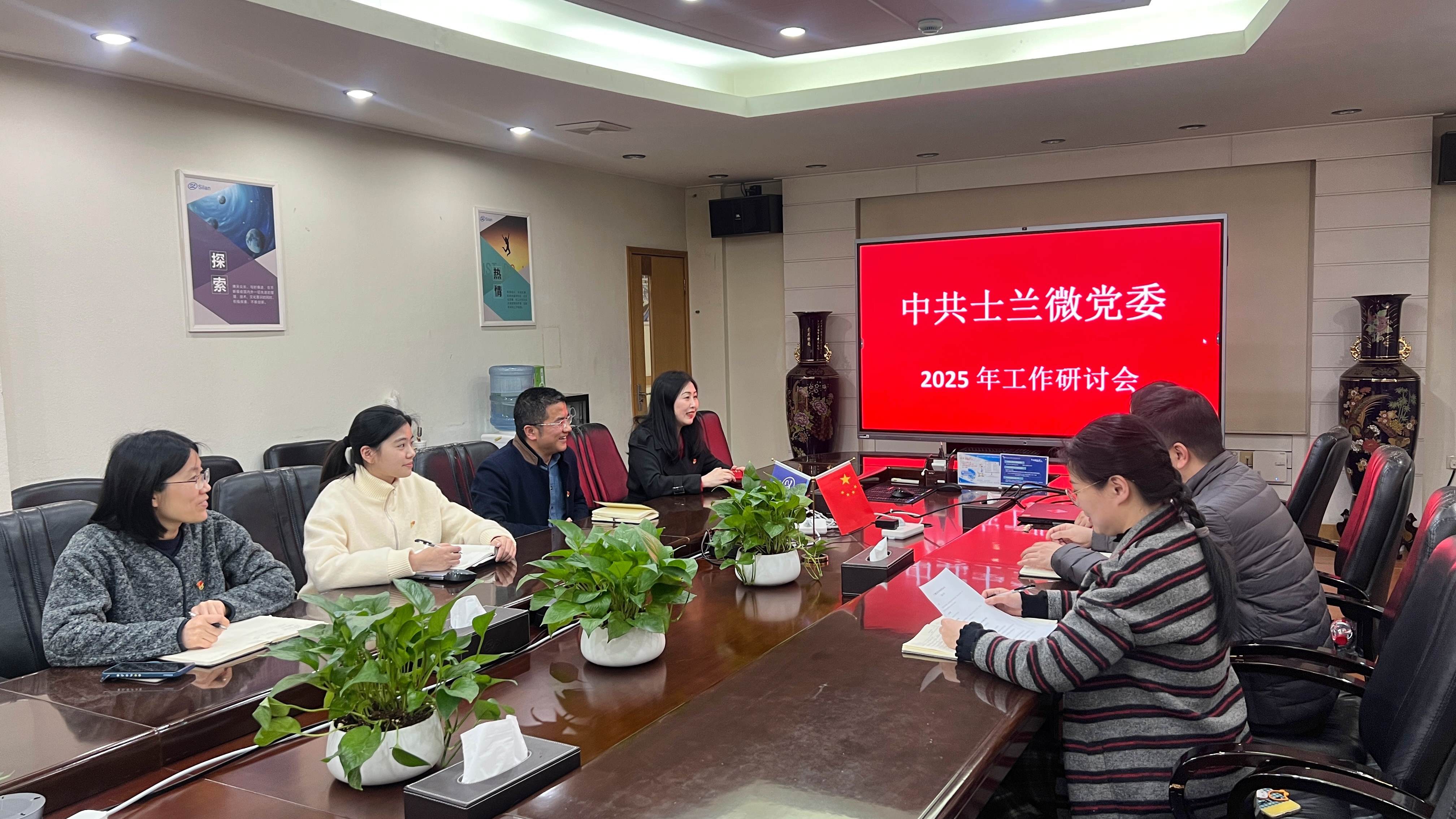 174183454031452946oB.jpg 174183454031452946oB.jpg